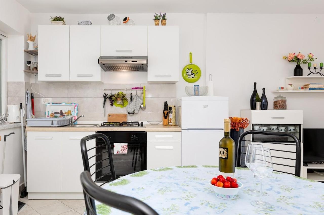 Apartment Oleander Malinska Εξωτερικό φωτογραφία