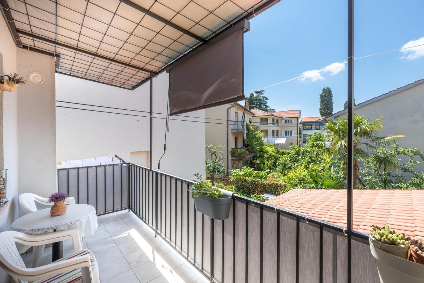 Apartment Oleander Malinska Εξωτερικό φωτογραφία