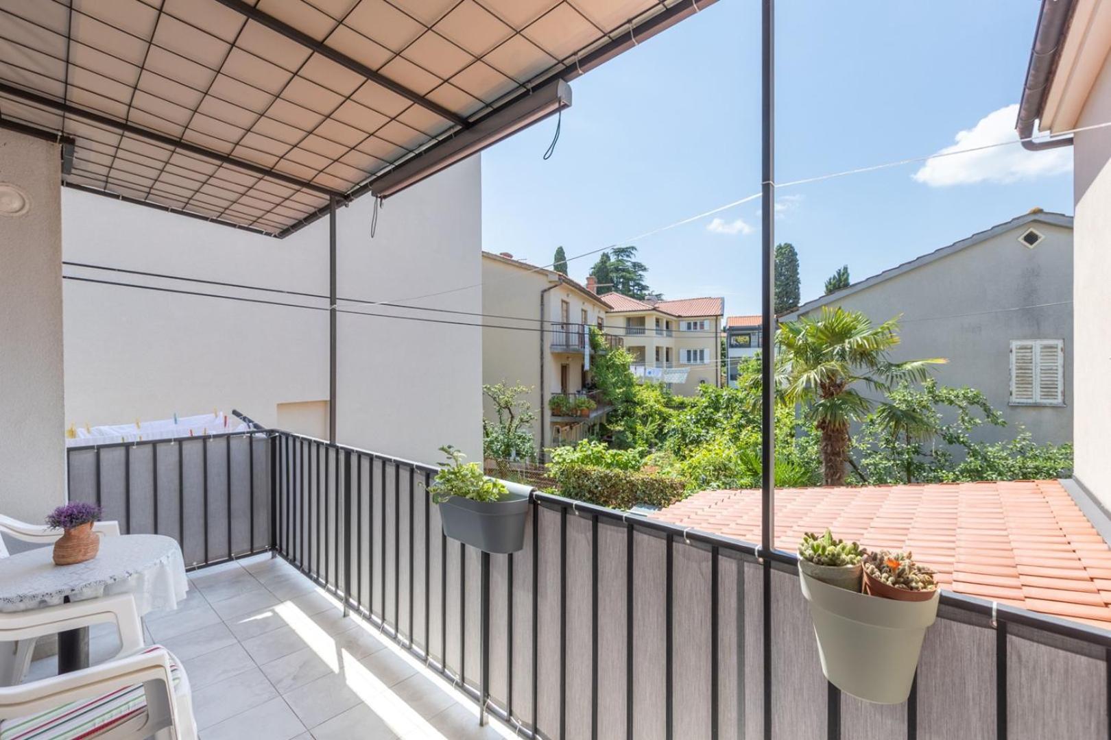 Apartment Oleander Malinska Εξωτερικό φωτογραφία