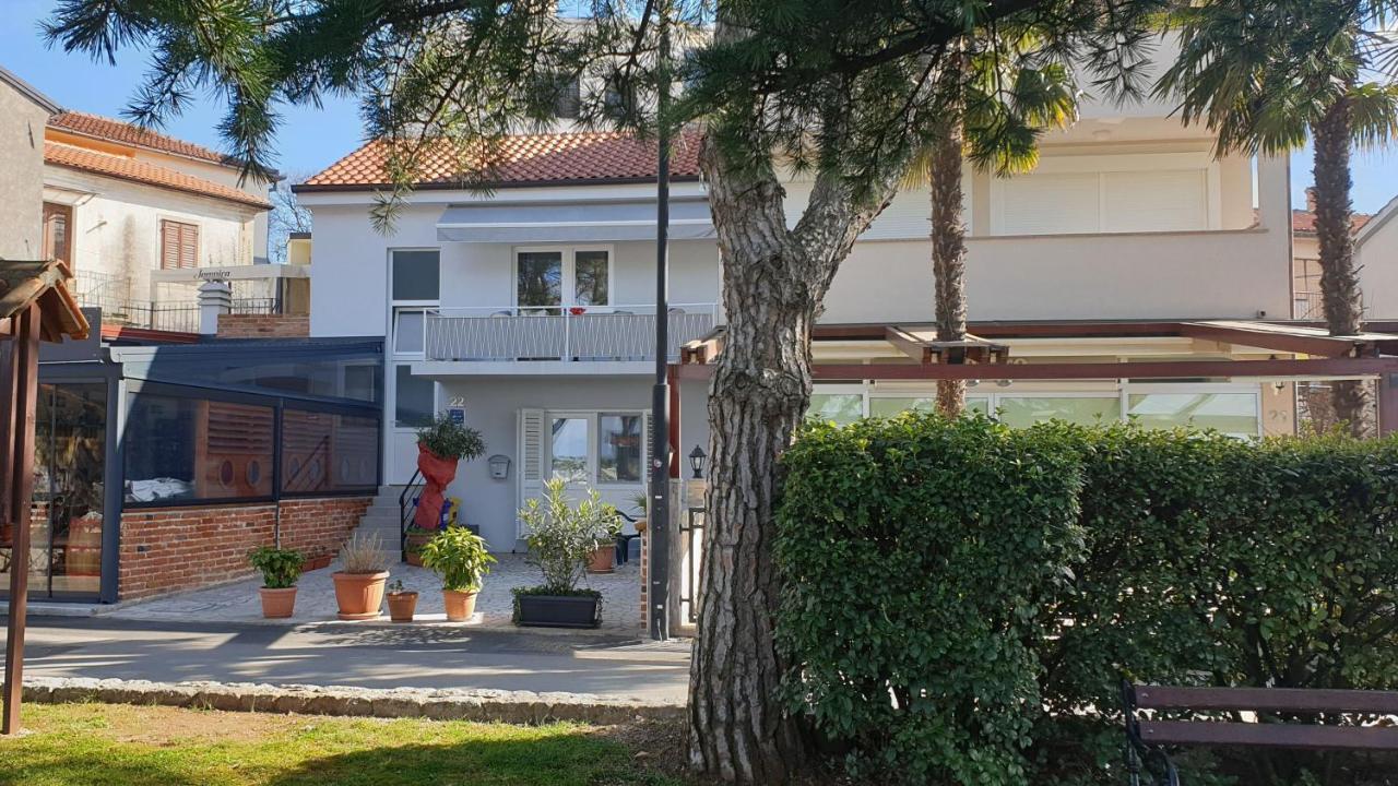 Apartment Oleander Malinska Εξωτερικό φωτογραφία